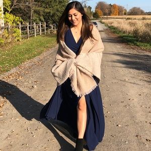 Meet your Posher, Dinkal